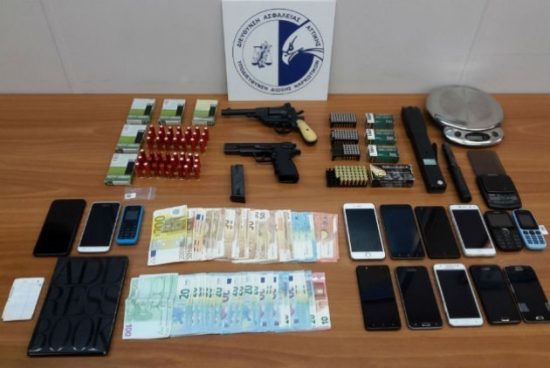 Εξαρθρώθηκε διεθνές κύκλωμα διακίνησης ναρκωτικών