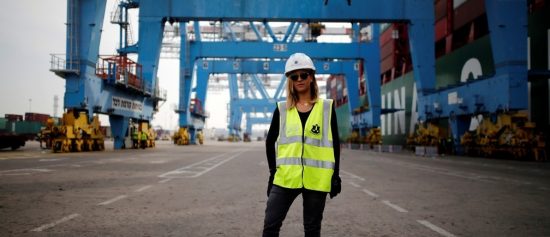 Όταν εργάζονται περισσότερες γυναίκες, ωφελούνται όλοι. Να γιατί