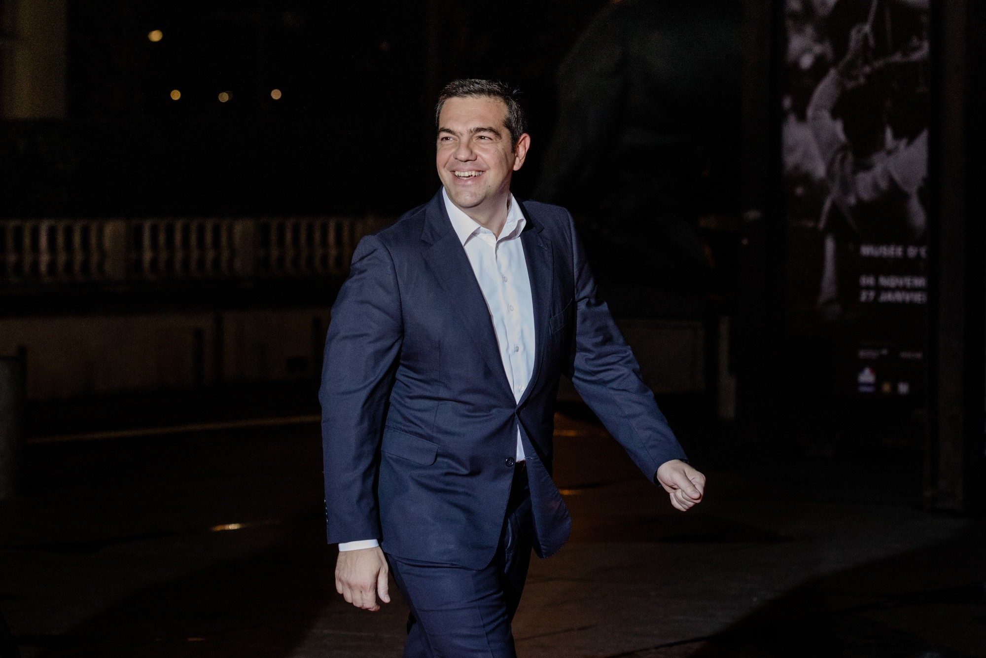 Το tweet του Αλ. Τσίπρα για τον Γ. Αντετοκούνμπο: Συνέχισε να σκορπίζεις χαρά και περηφάνια