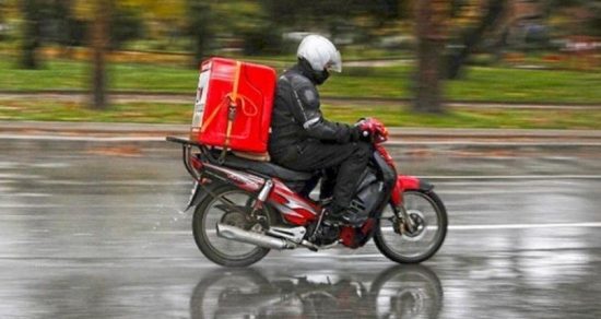 Νεκρός 21χρονος διανομέας φαγητού εν ώρα εργασίας