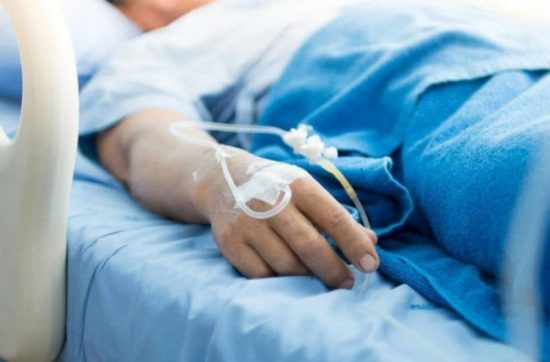 Συναγερμός στο ΚΕΕΛΠΝΟ: 6 νεκροί και 64 στην ΜΕΘ από γρίπη