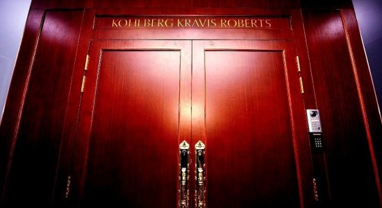 Αποκλειστικό: Τι πιστεύει η KKR για τις αγορές – Γιατί είναι short στις τούρκικες μετοχές
