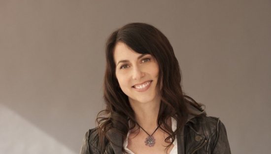 Η Μακένζι Μπέζος είναι η 4η πλουσιότερη γυναίκα του κόσμου!