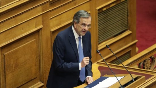 «Μάθημα ιστορίας» του Μακεδονικού ζητήματος έδωσε από τη Βουλή ο Αντώνης Σαμαράς (video)