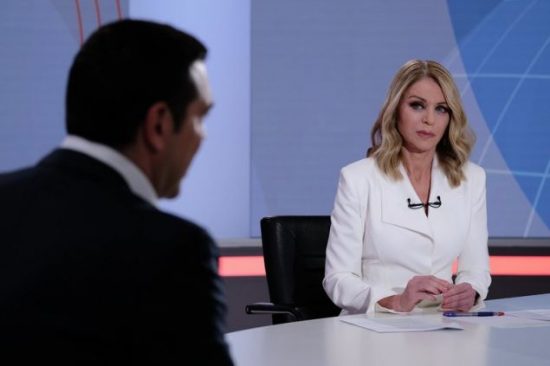 Μικρόφωνα κατά λάθος ανοιχτά: Το «παράπονο» της Έλλης Στάη στον Αλέξη Τσίπρα (video)
