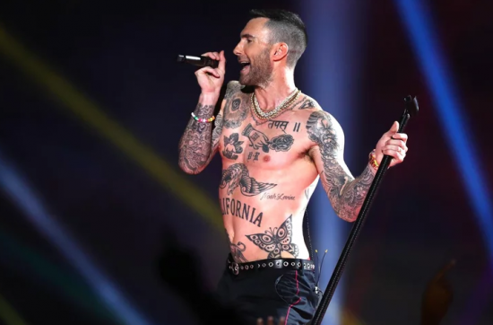 Η μεγάλη εμφάνιση των Maroon 5, Travis Scott, Big Boi και… Μπομπ Σφουγγαράκη στο 53ο Super Bowl