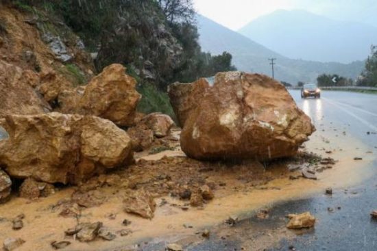 Οι τρεις λόγοι που η Κρήτη «πνίγηκε» από τις βροχές