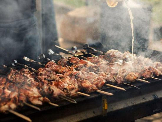 Με τι καιρό θα τσικνίσουμε αύριο, Τσικνοπέμπτη