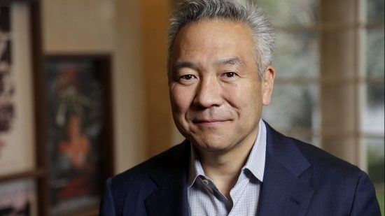 Παραιτείται ο CEO της Warner Bros μετά από ερωτικό σκάνδαλο με νεαρή ηθοποιό!