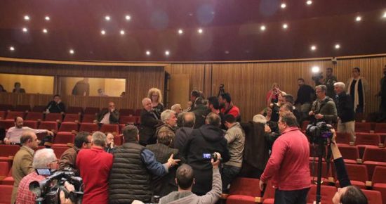 Σε ρινγκ μετατράπηκε η συνεδρίαση της Ολομέλειας της ΓΣΕΕ – Νέο συνέδριο στις 4 Απριλίου