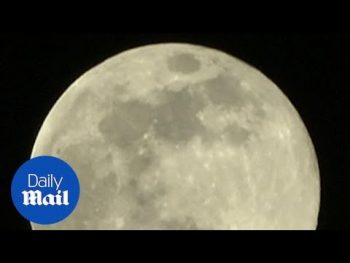 Μαγική υπερπανσέληνος στη Ρωσία
