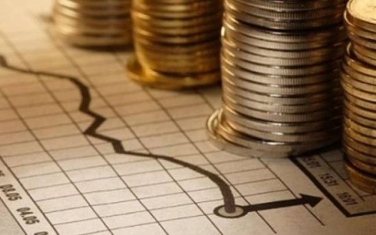Διευρύνθηκε το έλλειμμα τρεχουσών συναλλαγών τον Ιανουάριο, παρά το άλμα στις τουριστικές εισπράξεις