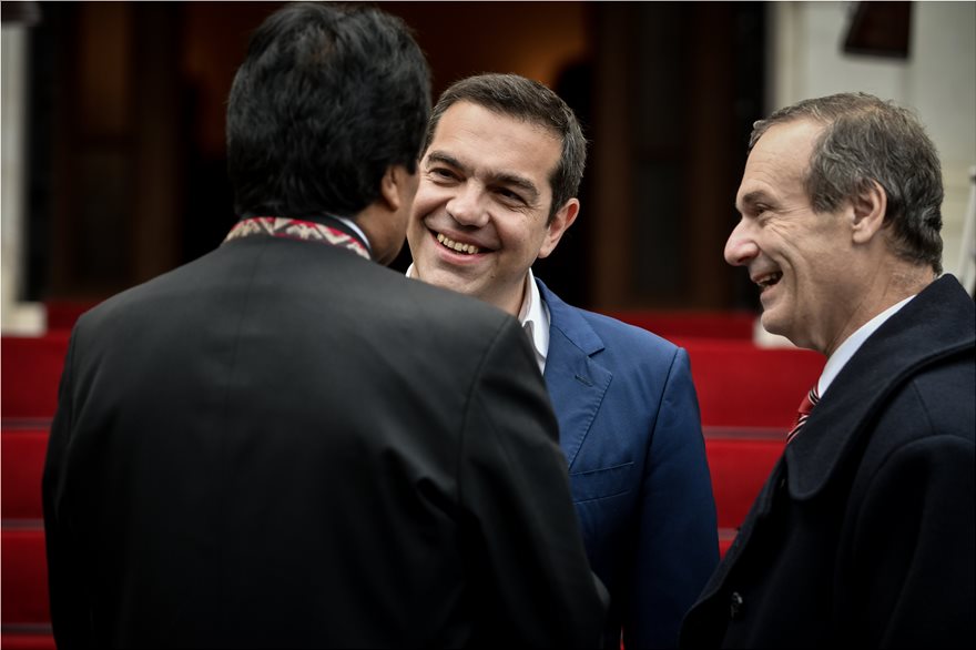 μοραλες