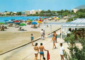 Αστέρια Γλυφάδας: Νέα σελίδα για ένα από τα πιο εμβληματικά συγκροτήματα της «αθηναϊκής Ριβιέρας»