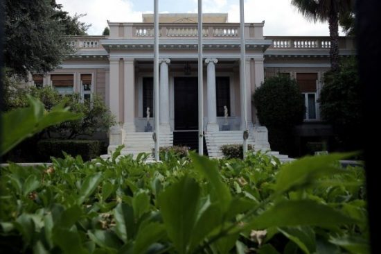 Σύσκεψη στο Μαξίμου για το master plan του ΟΛΠ