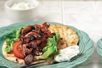 Φτιάξτε μόνοι σας το τέλειο σπιτικό σουβλάκι