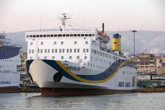 Στο λιμάνι της Καρπάθου προσέκρουσε το «Πρέβελης»