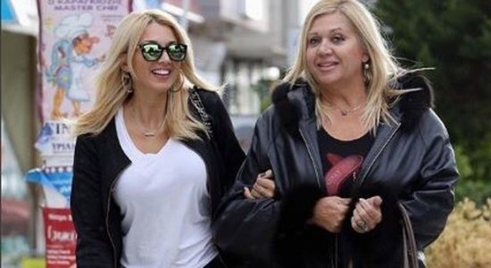 Η μητέρα της Κωνσταντίνας Σπυροπούλου κατεβαίνει στις εκλογές