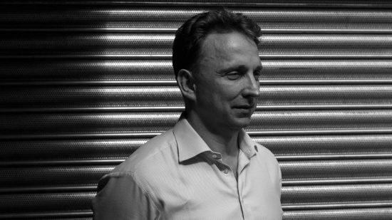 Ένας short seller ποντάρει τα πάντα σε μια θεαματική κατάρρευση της αγοράς