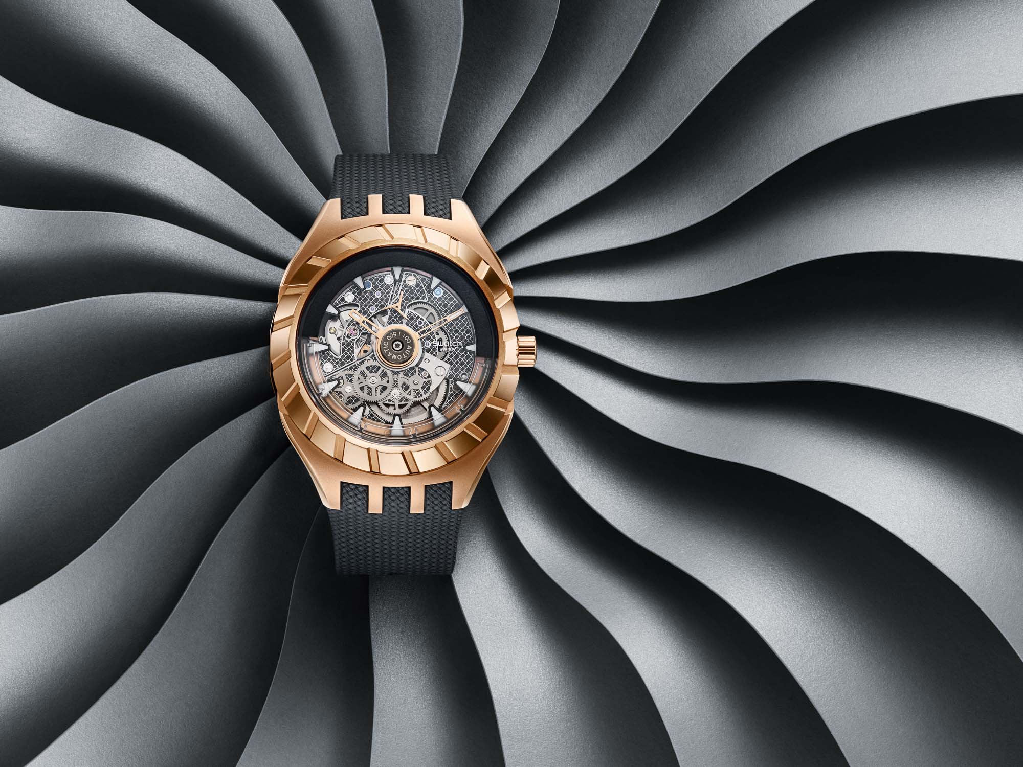 Η Swatch παρουσιάζει τον νέο μηχανισμό Flymagic
