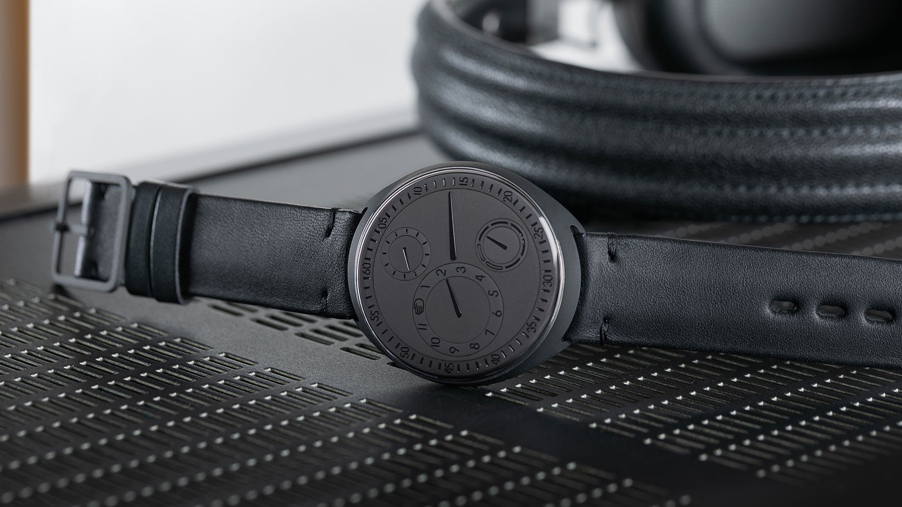 Ressence Type 1ZZ: Ένα ρολόι πολύ ροκ