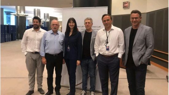Οι ευρωβουλευτές του ΣΥΡΙΖΑ χαμογελαστοί στις Βρυξέλλες (pic)