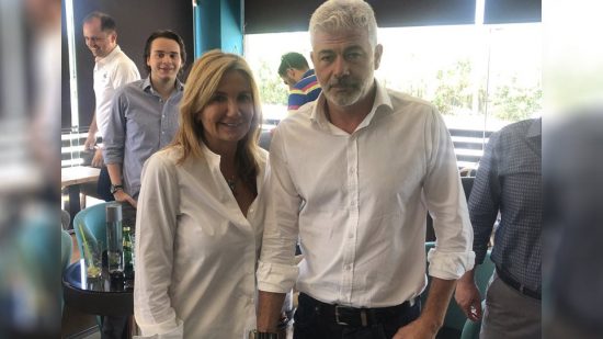 Μαρέβα Μητσοτάκη: Στην Βοιωτία μαζί με τον Γιάννη Καράμπελα