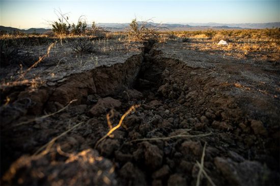Καλιφόρνια: Φόβοι για νέους ισχυρούς σεισμούς – Συγκλονιστικά βίντεο από την ισχυρή δόνηση