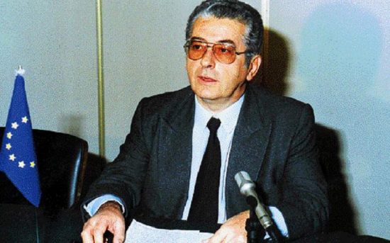Πέθανε ο δημοσιογράφος και πρώην υπουργός Γιώργος Αναστασόπουλος