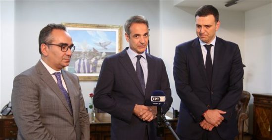 Αντικαπνιστικός νόμος: Πώς το υπουργείο Υγείας θα διώξει τα… σύννεφα καπνού από τη χώρα