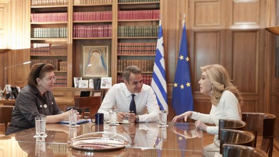 Συνάντηση Κυριάκου Μητσοτάκη με την Μαριάννα Βαρδινογιάννη στο Μέγαρο Μαξίμου