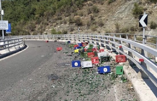 Θεσσαλονίκη: «Ατύχημα» με… μπύρες στον περιφερειακό