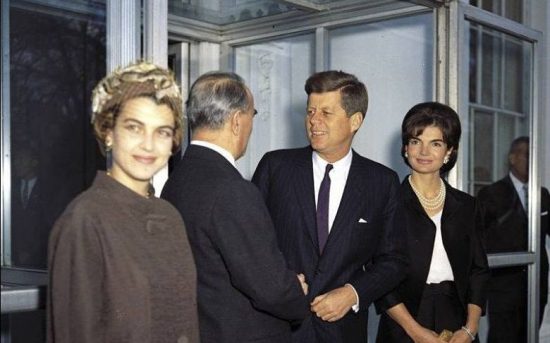 Αμαλία Μεγαπάνου: Η ωραιότητα μιας σπουδαίας κυρίας που δεν ξεπεράστηκε ακόμη