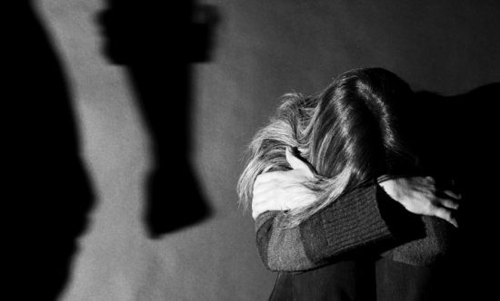 Συνελήφθησαν 6 άτομα σε Αιτωλοακαρνανία και Ηλεία για ενδοοικογενειακή βία