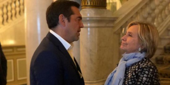 Όταν ο Αλέξης συνάντησε τη Χίλαρι: Το τετ α τετ στην Ιταλία