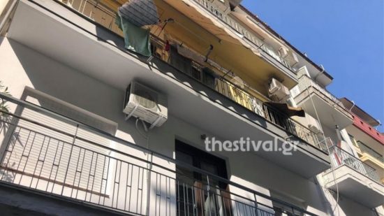 Θεσσαλονίκη: Νεκρή 83χρονη που έπεσε από το μπαλκόνι του σπιτιού της