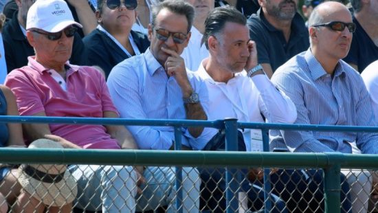 Συγχαρητήρια Μητσοτάκη στον Τσιτσιπά για την νίκη του στο Davis Cup