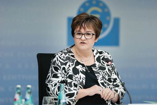 ΕΚΤ: Αιφνίδια παραίτηση μέλους του Δ.Σ.- Οι κόντρες και το παρασκήνιο