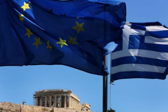 Economist: «Η Ελλάδα χρειάζεται μεγάλη ελάφρυνση χρέους»