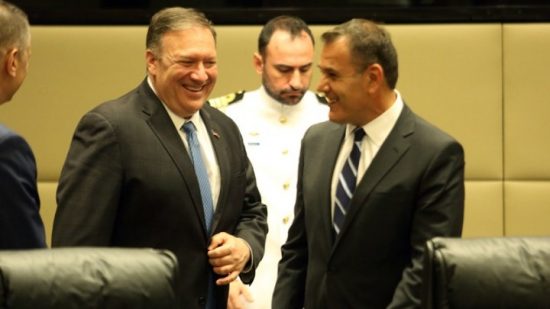 Επί τάπητος F-16 και εξοπλιστικές ανάγκες στη συνάντηση Πομπέο-Παναγιωτόπουλου (video)