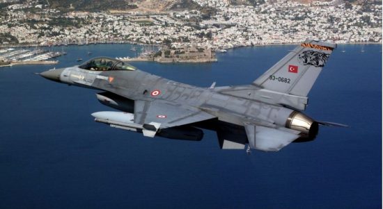 Συρία: Ξεκίνησαν οι βομβαρδισμοί από τουρκικά αεροσκάφη (pics)