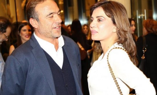 Δήμητρα Ματσούκα – Πέτρος Κόκκαλης: H τρυφερή αγκαλιά στο θέατρο «Παλλάς»
