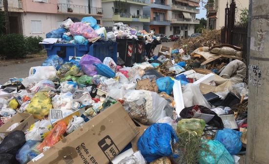 Κίνδυνος να πνιγεί στα σκουπίδια η Αθήνα, νέα 48ωρη απεργία των εργαζομένων στην καθαριότητα