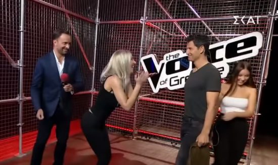 Χαμός στο Voice: Διαγωνιζόμενη επέλεξε Παπαρίζου και η μάνα της ήθελε Ρουβά! (video)