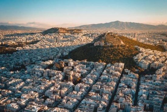 Κώστας Μπακογιάννης: Αλλάζει όψη ο λόφος του Λυκαβηττού με την ανάδειξη του μοναδικού κάλλους αστικού δάσους