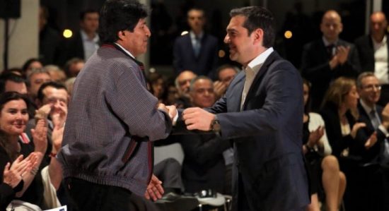 Ο Αλέξης Τσίπρας τηλεφώνησε στον Έβο Μοράλες – Τι αναφέρει στην ανάρτησή του