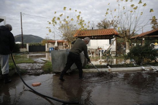 Χαλκιδική: Ανησυχία για το νέο κύμα κακοκαιρίας – «Δεν υπάρχει χρόνος για χάσιμο»