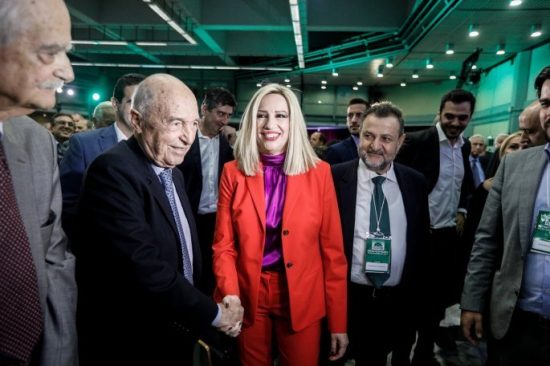 Στο συνέδριο του ΠΑΣΟΚ ο Κώστας Σημίτης