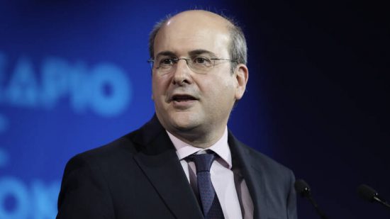 Χατζηδάκης: Ο ΣΥΡΙΖΑ προτίμησε να υπερασπιστεί τα συμφέροντα λίγων αντί εκείνα των πολλών