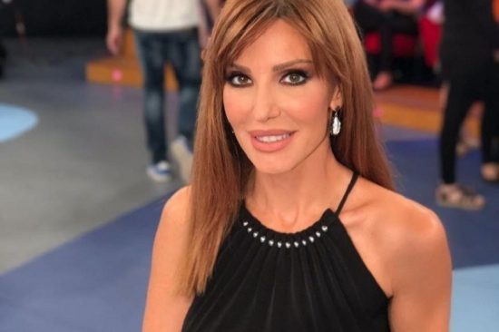 Νέα τηλεοπτική στέγη για την Βίκυ Χατζηβασιλείου (video)